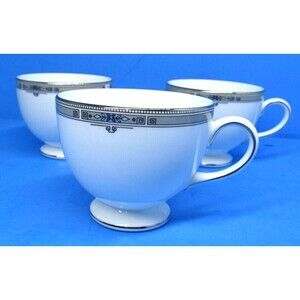 Wedgwood Amherst Bone China Leigh Shaped Cups Bundle of 3 Made In England